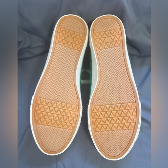 NWOT Sparkly Low Tops - Picture 6 of 7